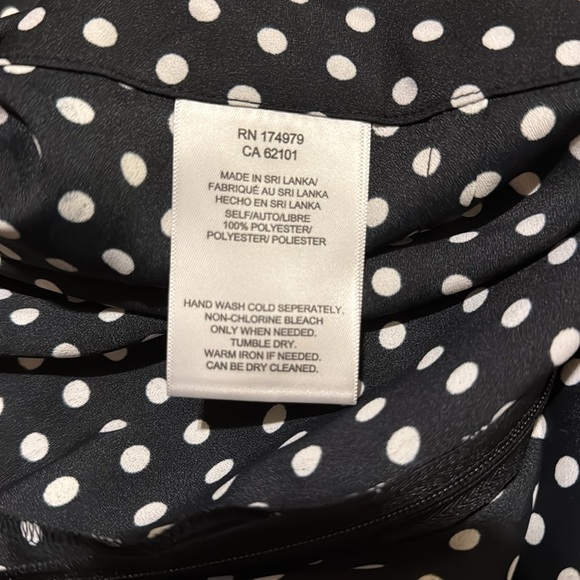 Flirty BCBGMaxAzria Polka Dot Skirt-10 NWT - Picture 4 of 4